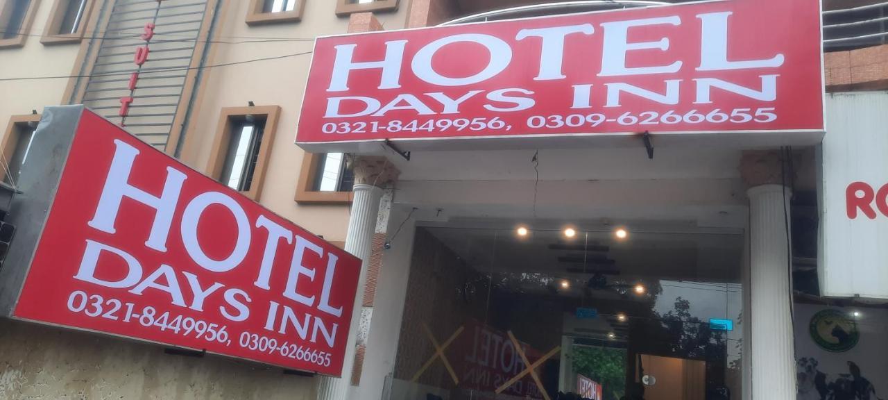 Hotel Day In Emporium Lahore Exterior photo