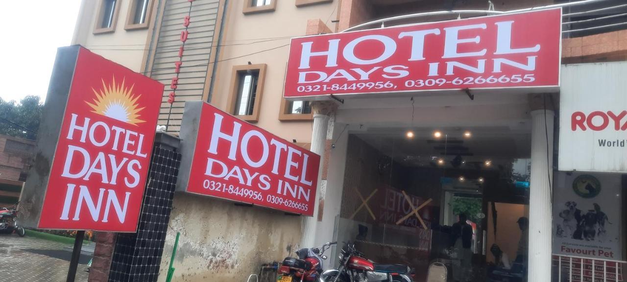 Hotel Day In Emporium Lahore Exterior photo